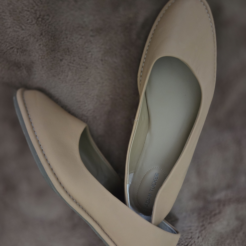 Adam Tucker leather neutral-biege Ballet Flats, sz 10